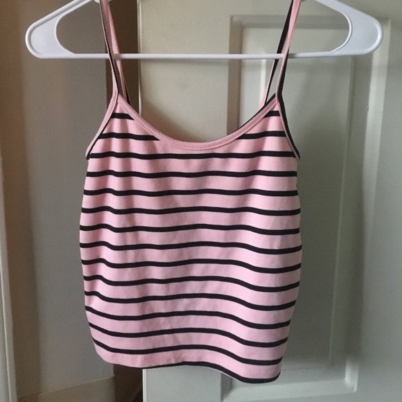 Tops - Crop top